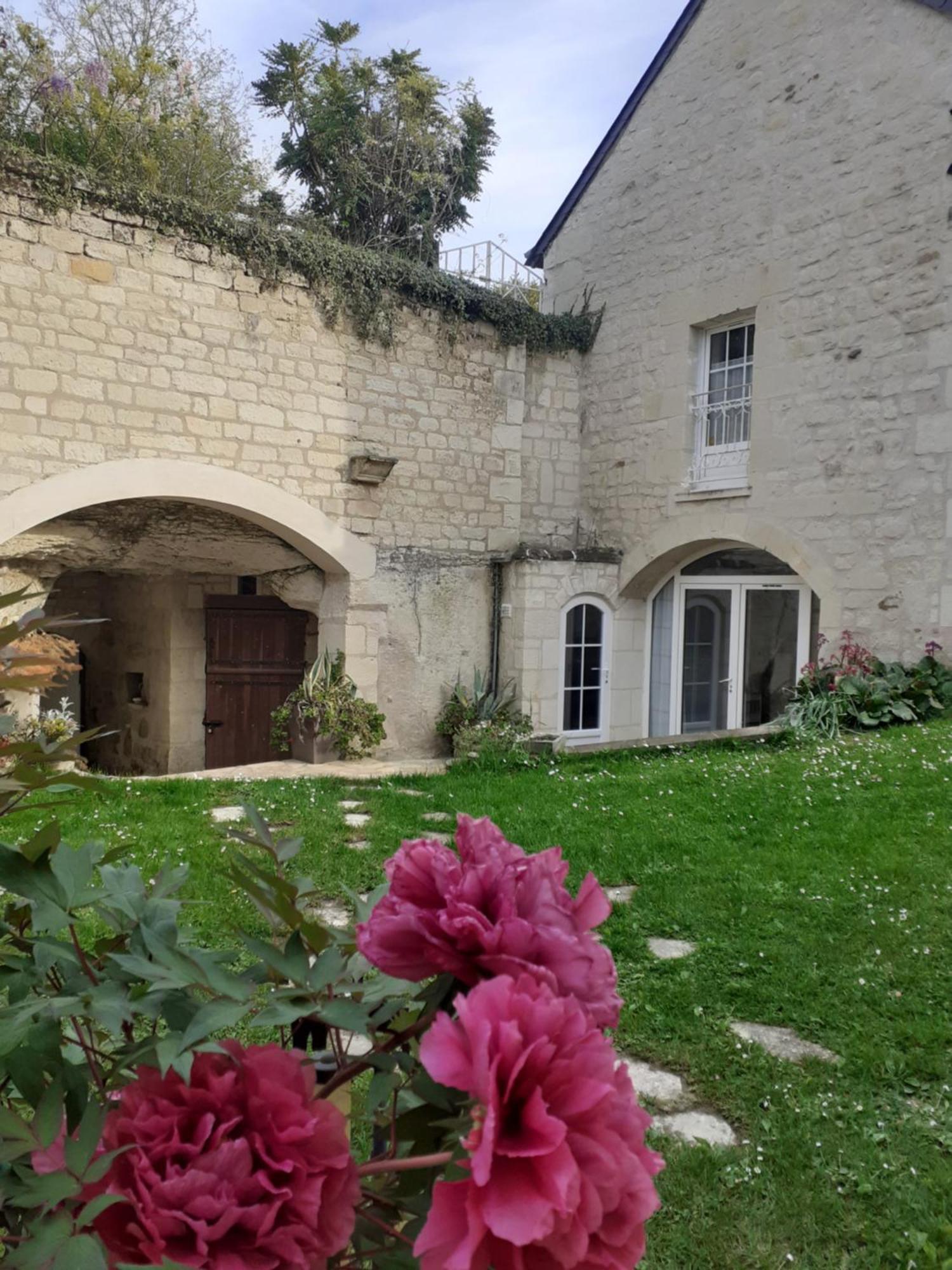 Esprit Troglo Villa Beaumont-en-Veron Luaran gambar